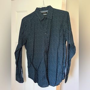 Men’s banana republic arrow pattern button down